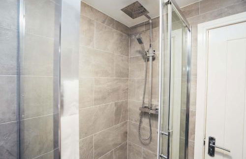 BIG DISCOUNTS THIS WEEK Free Parking and WiFi - Photo 12