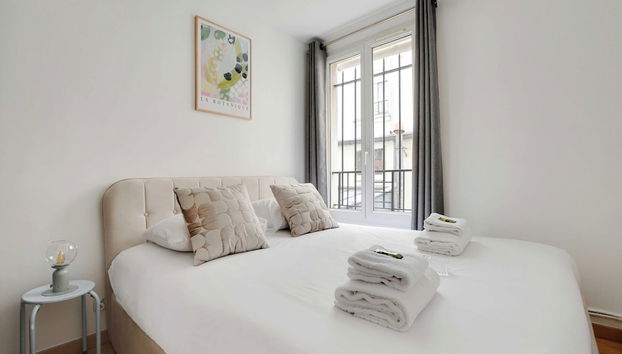 Urban Chic Apartment in Central Paris - Foto 5, Habitación