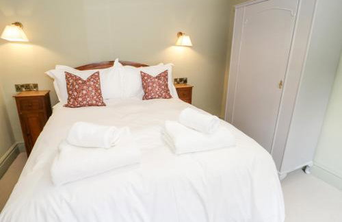 Gwern Borter Manor - Photo 25