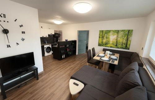 Homefeld Suite - Elegante und moderne Ferienwohnung zentral in Hünfeld bei Fulda mit Küche, kostenlosem Parkplatz und WLAN - Foto 12