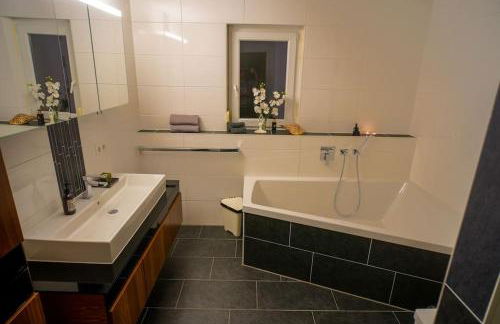 Luxury 口 Studio Knox PrimeTV 口 8min zum S-Hbf - Foto 10