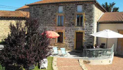 Gîtes Authentiques avec Cheminée et Animaux Bienvenus, 11 Pers. - FR-1-496-273 - Foto 2