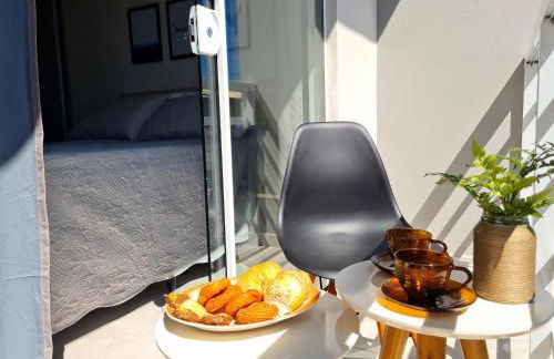 Studio Hortência 130m da praia novo! Com Ar cond - Foto 12