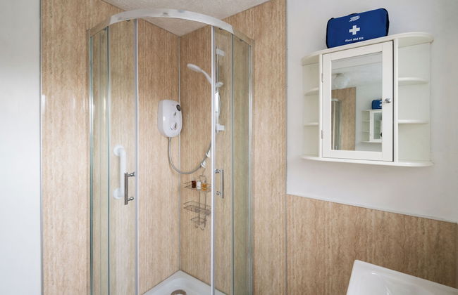 Mirrored Reflections - Photo 14