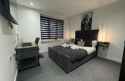 Luxury 2 Bed West London, Free Parking - Photo 11