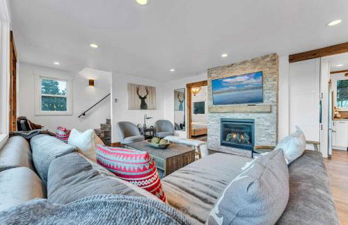 Cozy Carnelian Bay Vacation Rental with Lake Views - Foto 5