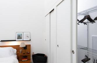 Modern 1BR Apt with Rooftop, Gym, and Parking - Foto 12