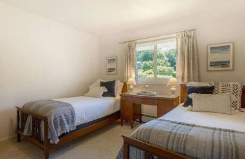 Cozy Garden 4BR1BA Lower Unit Ocean Mountain Views with doggies EV Charging - Foto 24