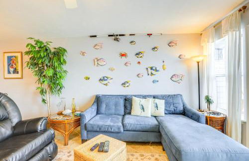 Walkable Beachfront Retreat on Cedar Key! - Foto 4