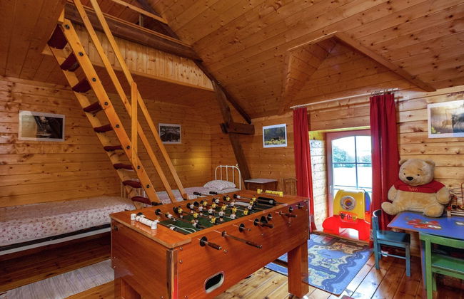Wonderful Holiday Home in Saint-hubert With Sauna - Photo 30