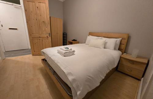 Comfy Semi-Central Stay near Entertainment Park - Foto 8