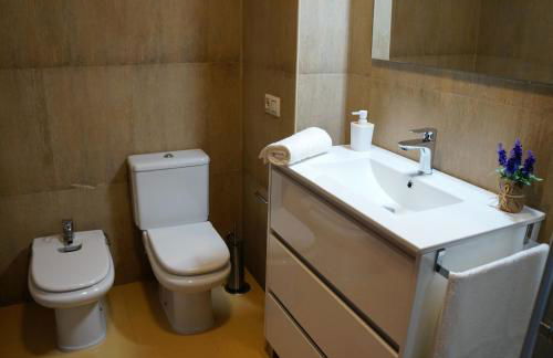 Ático en la playa de Samil - Foto 15