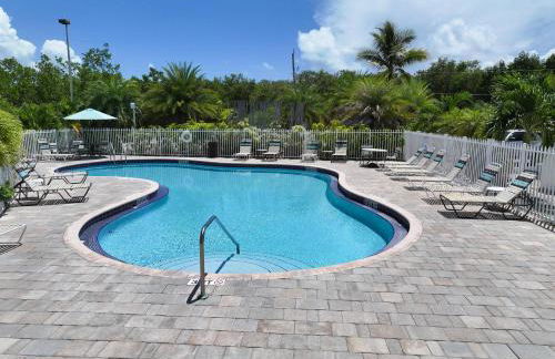 Villa Valbuena Gem Key Largo 2 Kings Marina Pickleball Tennis 3 Pools Remodeled 2025 - Foto 48