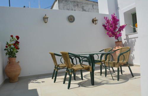 The Priest's Traditional House Kalithies - Foto 66