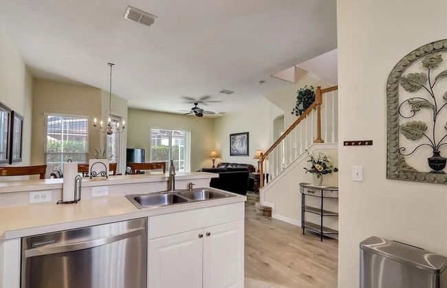 Marvelous 4Bd Close to Disney w Pool at 313 Tuscan Hills - Photo 4