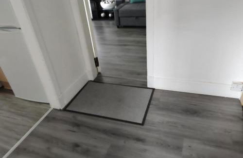 Central 1-Bed Apt Sleeps 4 5 mins to Station - Photo 37