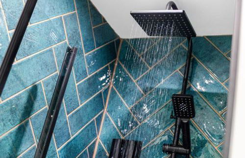 Amazonian Luxury Family Home MCR City Centre Etihad Free Parking - Foto 26