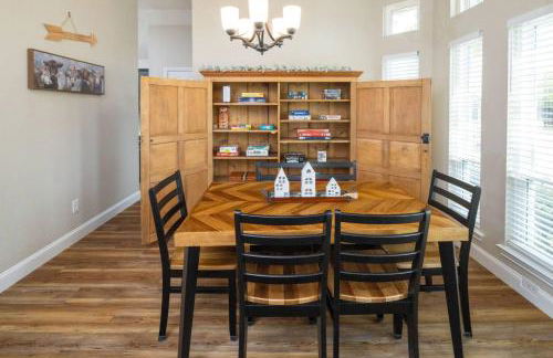 Pool, Games & World Cup Fun for the Whole Family - Foto 33