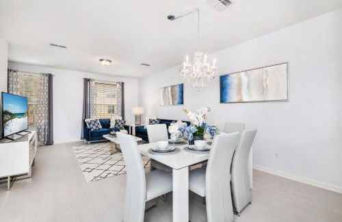 Updated Vista Cay Townhome, 10 min from Universal - Foto 8