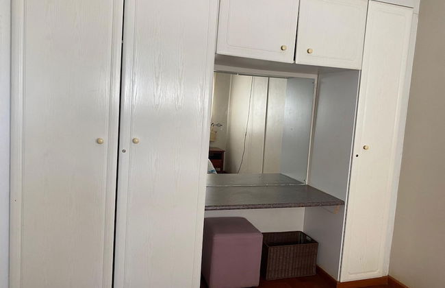 Luxurious 4 bed With Pool in Helensvale - 2255 - Foto 42