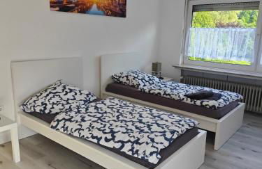 Haus 2 Etagen Garten 1 Badezimmer,1 Gäste Wc 200 Qm 5 Betten Gehoben mit Garten - Foto 39