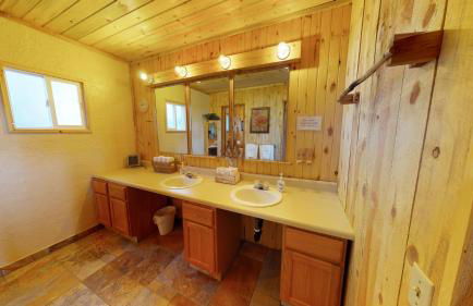 Juniper Ridge 5 BR Family Cabin - Foto 15