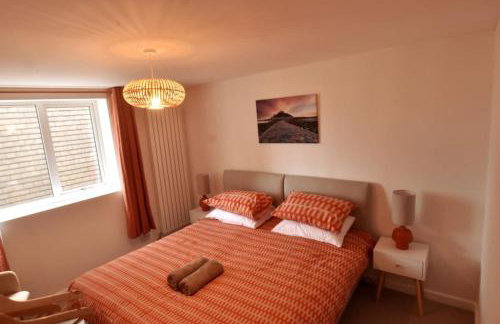 Family House - Breath Taking Views Over Mounts Bay - Photo 20