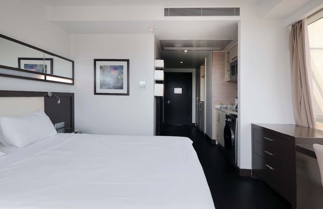 The Four Winds Hotel - Photo 5