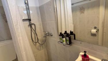 Το σπίτι της μέλισσας 1 - Foto 4