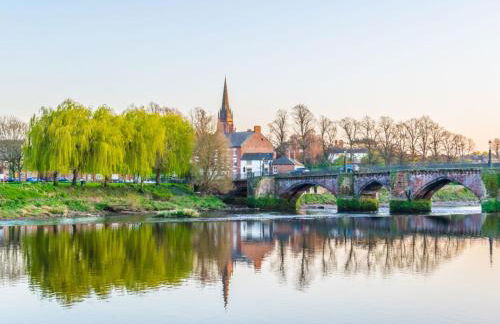 The Chester Nook - Handbridge Home with Parking - Photo 24