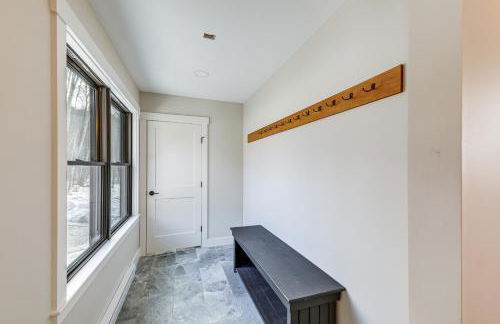 Mountain-View Home in Stoneham with Hot Yoga Studio! - Foto 37