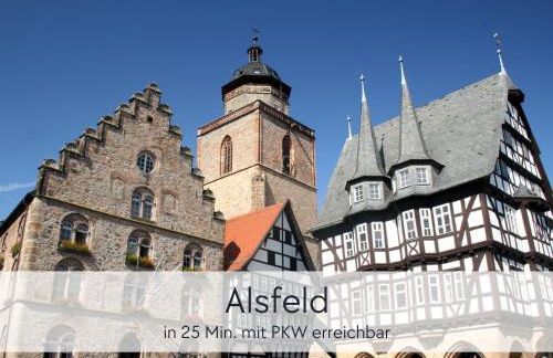 Amalias Burgwohnung - stilvolles Apartment mit Aufzug & Garten in der Hinterburg Schlitz - 2 Schlafzimmer, Parkplatz, Historisches Flair für Paare & Ruhesuchende - Foto 49