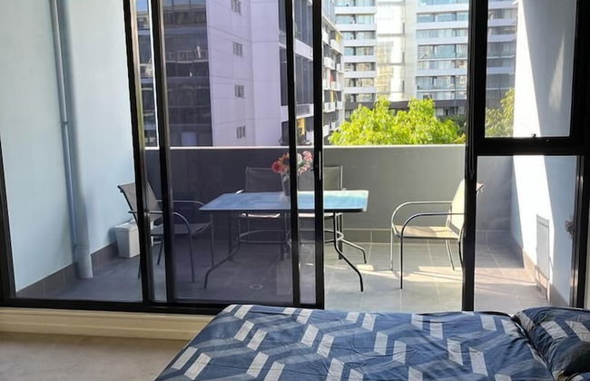 Sydney Central Apartments - Photo 8