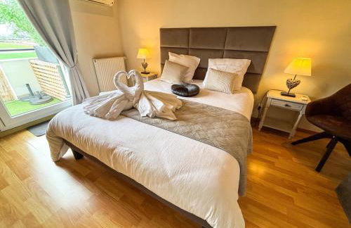 Le Green Field Lodge - Parking Gratuit - Standing - Centre Ville - Commerces à Proximité - Foto 25