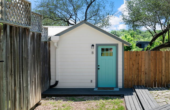 Chic Studio Walkable to Soco! - Foto 15