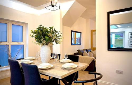 Tudor Hot Tub Family House - Foto 14