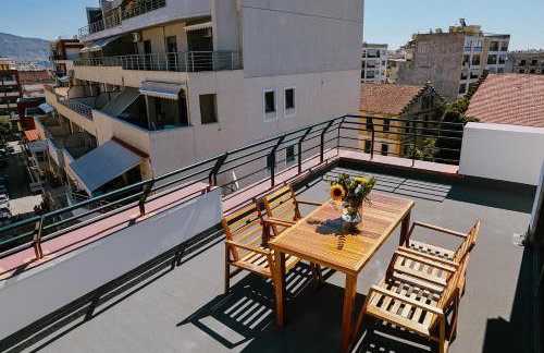 The First Key Luxury & small apartment in the center of Xanthi - Foto 22