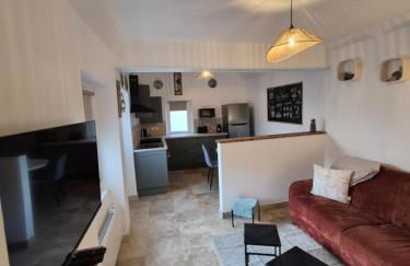 Maison avec terrasse et jardin - Foto 1