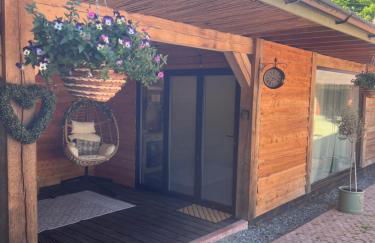 Luxury Courtyard Studio in Llangollen - Photo 17