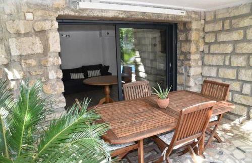 Rez de chaussée de Villa Marseille 9ème - Foto 25