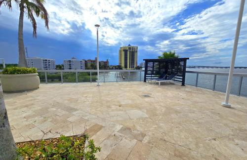 Luxury 2BR in Downtown Fort Myers Pool & Terrace - Foto 33