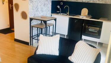 Charmant Studio - Photo 3