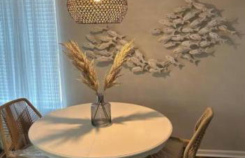 Cozy 2BR with King Bed 3 min to Beach - Foto 5