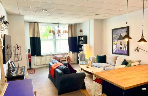 Hampton Court Grand Snug Sleeps 6 - Palace walk - Foto 5