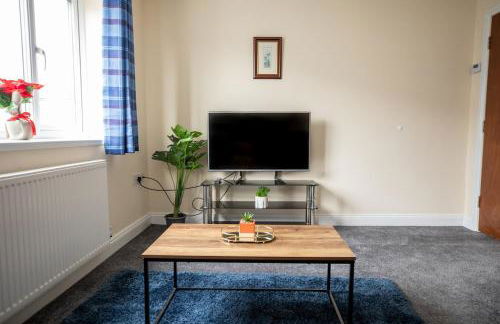 Crystal House Flat 3 - free private parking - metro - Foto 1