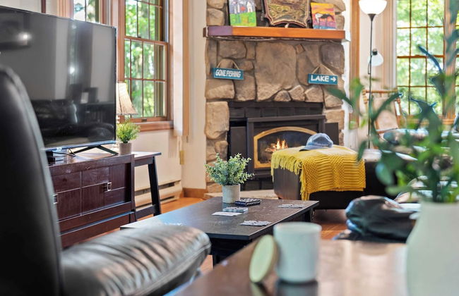 Marina Village by Avantstay Walk to Lake + Marina Balcony + Patio - Photo 5