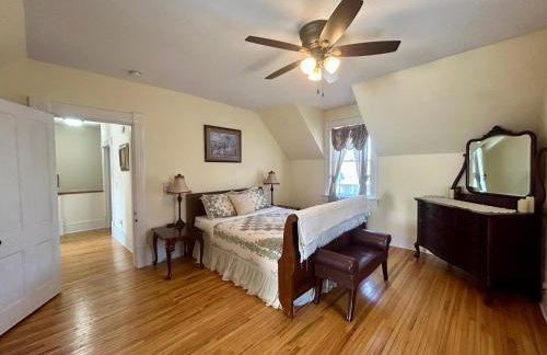 Dr Combackers Historic 1880s Home - Foto 17