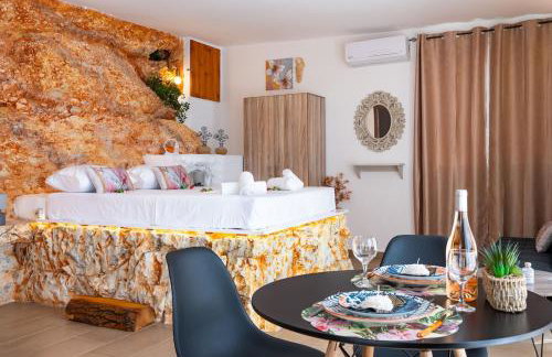 Tholos Stone Suite with Amazing View - Foto 5