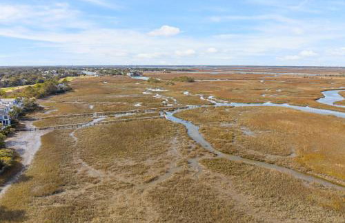 Marsh Island 9 - Best Sunset on the Island! Renovated Home! - Foto 2