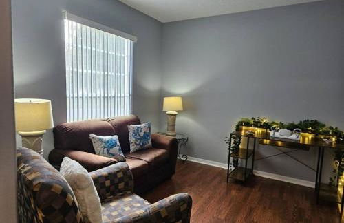 Discover the Deep Blue with Finding Nemo House - Foto 18